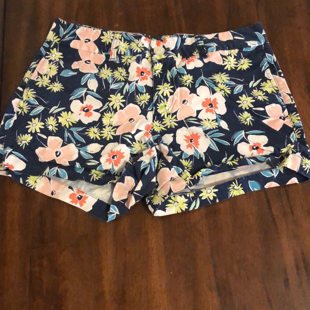 Gap Floral Printed Shorts